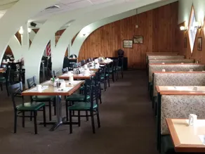 Knights Inn - Image 3
