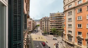 Balmes Apartment by Olala Homes  - Image 4