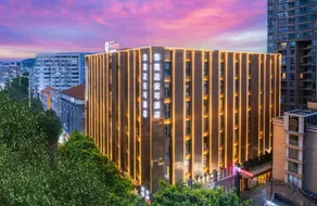Ramada Encore by Wyndham-Guangzhou Baiyun Railway Station-International Clothing Market Flagship Hotel - Image 4