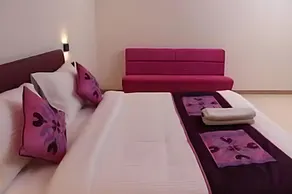 HOTEL CVR GRAND - Image 2