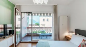 Vinorum Studio by Quokka 360 - Cozy and Sunny Studio with Balcony - Image 2