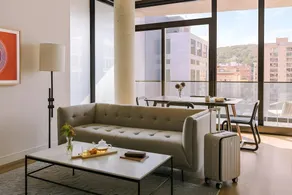 Sonder Maisonneuve Apartments Downtown - Image 3