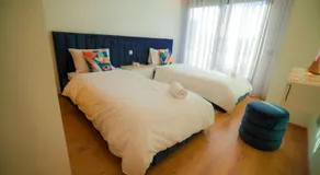 chic 2br pool access, free parking and near tgv - Image 2