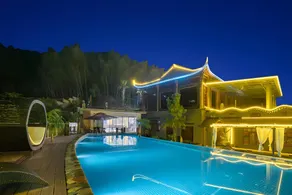 Floral   Lux Hote·Good Turkish Bed and B & B - Image 2