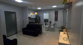 Casa com garagem e 2 quartos - Image 4