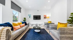 3 Bedroom Home in South London - Image 2