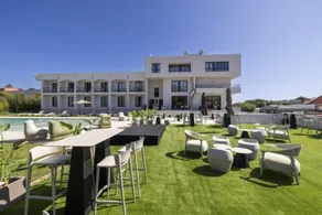 Hotel H4 Cangas 3 Superior - Image 3