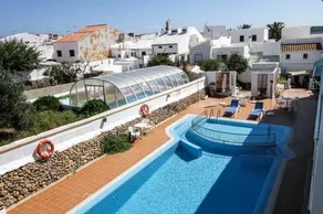 Hotel S'Algaret - Image 5