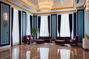 Full Wealth International Hotel - Image 4
