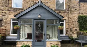 Acacia House - Image 4