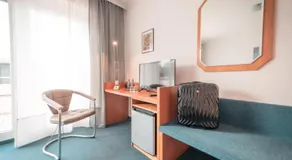 Airport Lounge Hotel Düsseldorf - Image 5