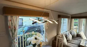 Luxe 6 berth caravan Lytham - Image 5