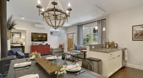 Apres Chalet at Village Walk C - Image 3