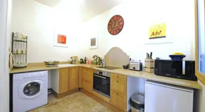 Carcassonne Town House, Rue Barbès - Image 3