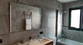 Stylish apartments Camp Nou - Image 2