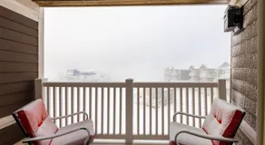 3BR Ski-InOut Condo, Hot Tub, Snowshoe Resort - Image 4