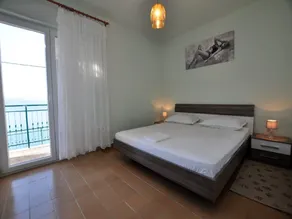 House Karlo Apartments - Image 4