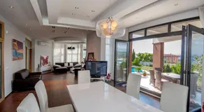 Luxury House on Buzhaka - Image 3