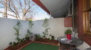 Charm on Carrington - Image 4