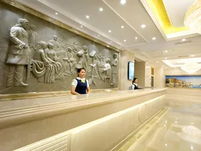 Vienna Hotel Chengdu Taikoo Li Chunxi Road Pedestrian Street - Image 5
