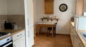 Spacious Home w/ Parking & Garden - Image 5