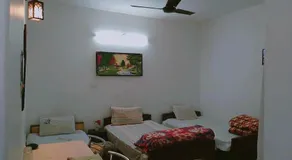 SOLAN HOSTELz - Image 4