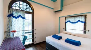 Travel Hub Guesthouse - Image 2