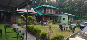 Corbett Sunrise India Homestay By Eiyuu Hotels - Image 5