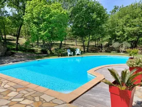 Familienfreundliche wunderschöne Wohnung mit Terrasse, Garten und privatem Pool | Bergblick | Perfekt für die Arbeit von Zuhause - Image 3