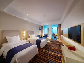 Holiday Inn Express Nantong Downtown by IHG - Image 2