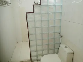 Hotel Lake Inn - Image 2