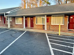 imperial Motel - Image 3