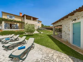 Rustic Villa Azzurra with pool in Sv Lovrec - Image 4