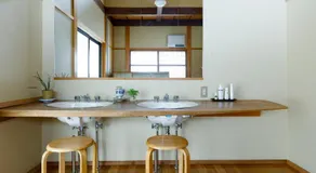 Busuitei - Image 4