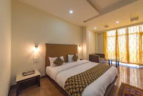 Dal Lake Resort - Image 3