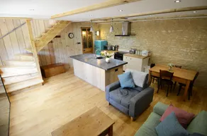 Converted Barn House - Central Oxford, Cotswolds - Image 5