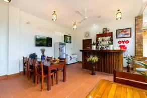 Mayfair Valley - Image 5