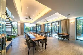 Lan Villa - Image 2