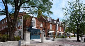 Hotel Cromwell Stevenage - Image 4