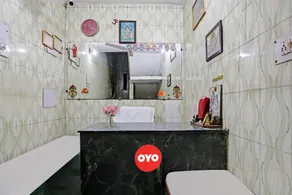 Hotel O Maharaja Rooms And Stay Near Worlds Of Wonder - Image 3
