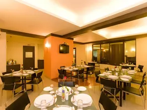 Pearl Suites - Image 2