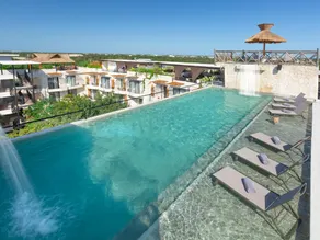 Sunday Hotel Naala Tulum - Image 1