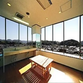 Business Green Hotel Hino - Image 4
