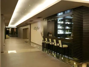 Kendros Hotel - Image 2