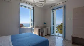 Cecio 5 Terre Rooms - Image 2