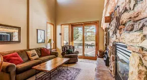 Mammoth Green 219 - Image 2