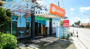 RedDoorz near RSUD Kebumen 2 - Image 2