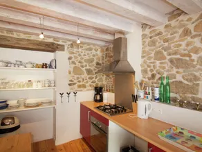 Spacious cottage suitable for disabled on an estate with a heated pool - Image 3