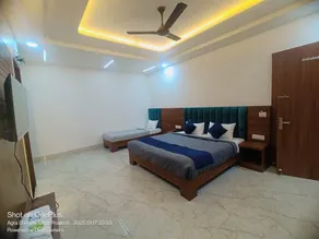 Agra Bliss A Luxury Home Stay - Image 4