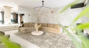 Luxury Villa Positiva - Image 3